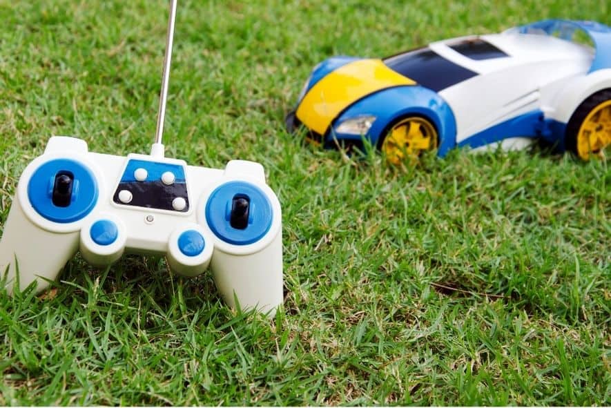 9 Reasons Why RC Cars Are Good For Kids
